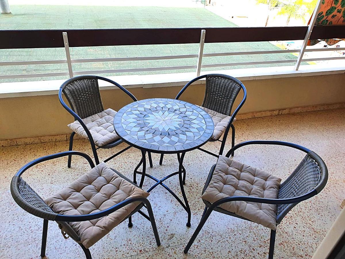בנידורם Beautiful 2 Bedroom In Parque Loix 3 Minutes Walk To The Beach מראה חיצוני תמונה